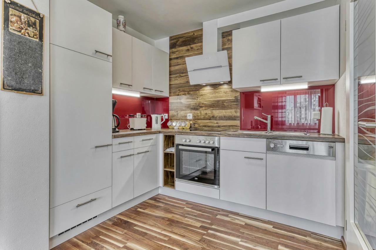 Ferienwohnung Fernblick Neukirchen vorm Wald Exterior foto